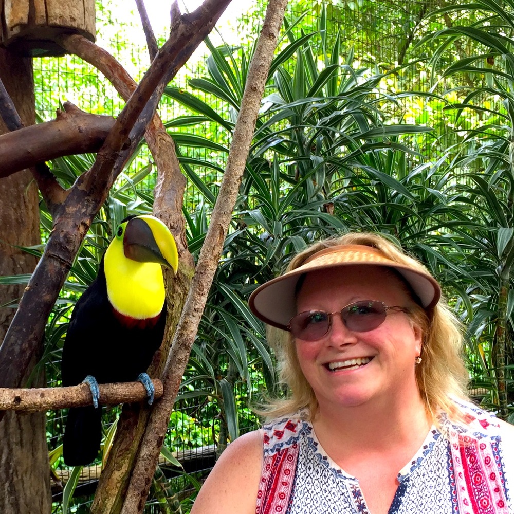 Meet your Posher, Linda